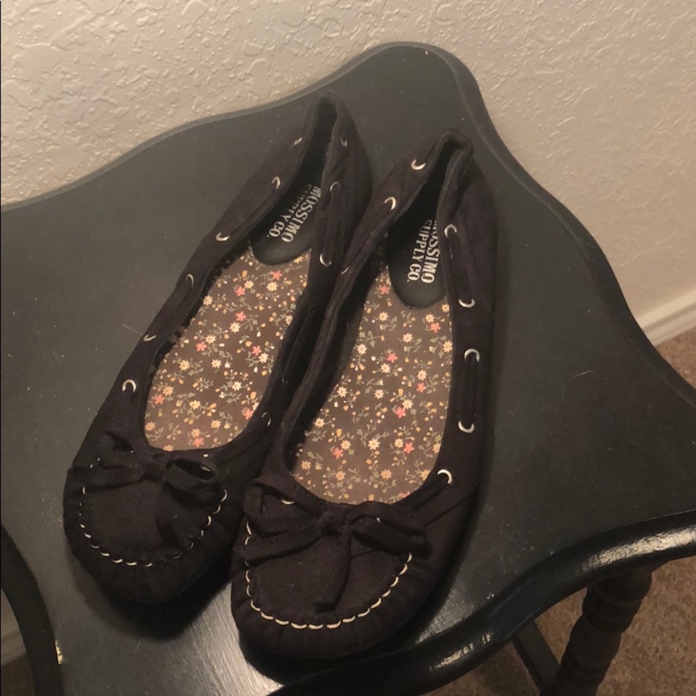Mocs